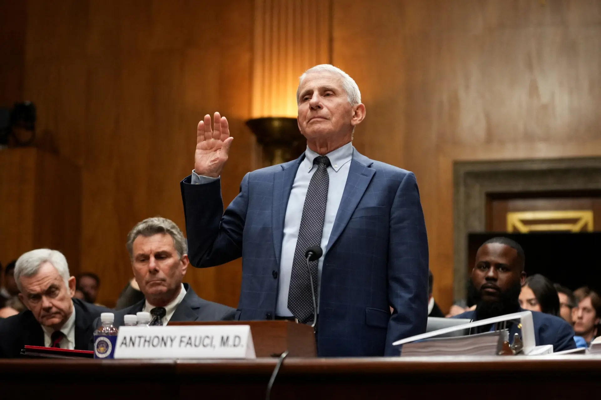 Fauci sworn in before the Senate. In 2026 he would plead the Fifth more than a hundred times.